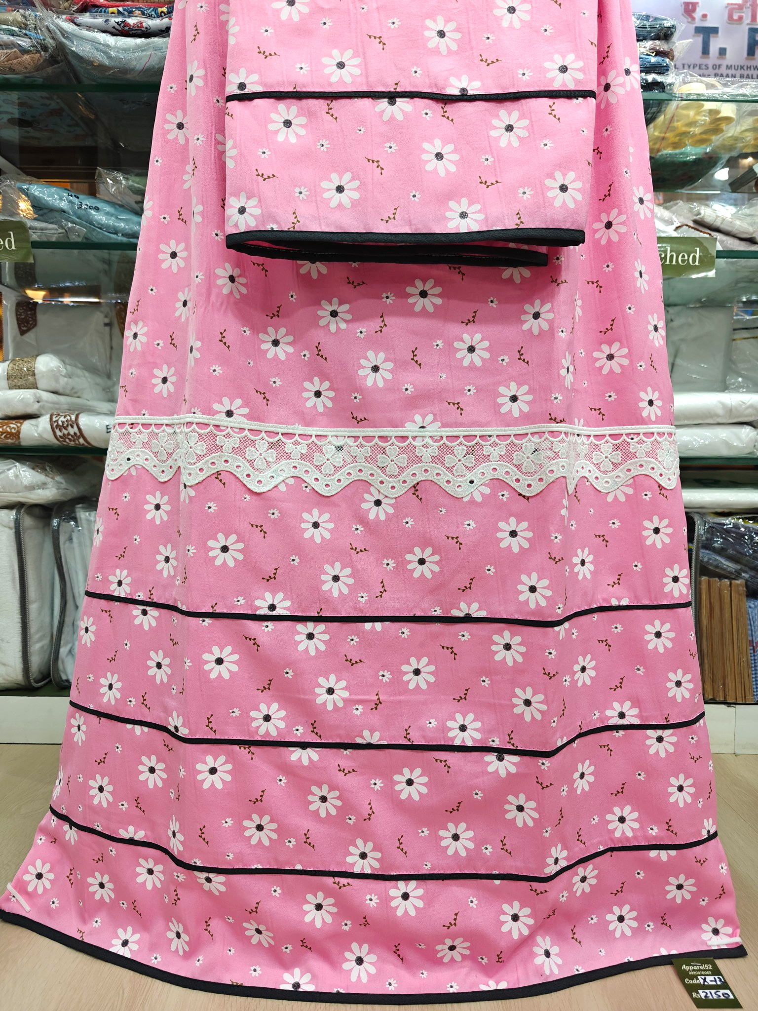  Pink Printed Cotton Fabric Rida